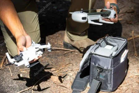 Camera en drone klaar voor opname bij Media La Corba